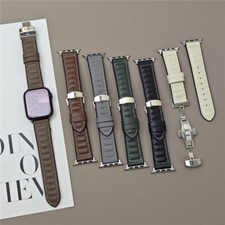 Cinturino in pelle con fibbia